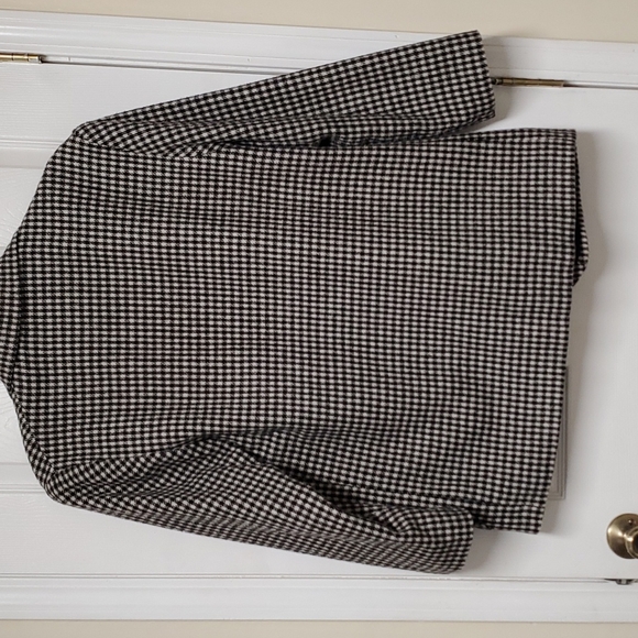 B.E. women's blazer, size 12 - Picture 3 of 5